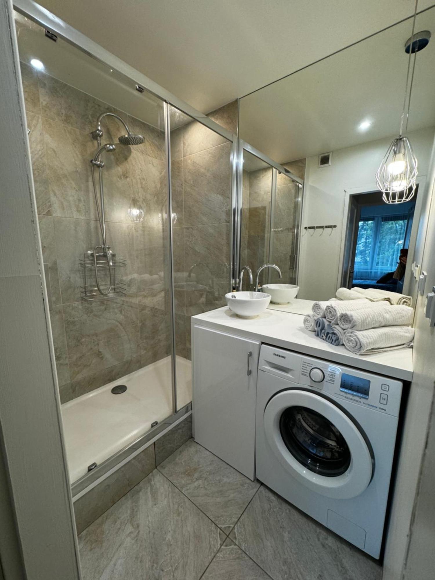 Apartament Revel Appartement Gdynia Buitenkant foto